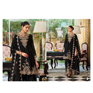 Tenue ethnique prête-à-porter pour femme, style Palazzo, en tissu chinon lourd avec broderies riches, pour l'Aïd, look traditionnel. - Product Image 1