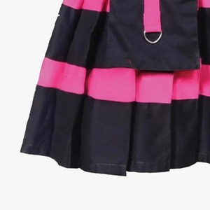 Kilt hybride moderne en tartan plissé en coton avec poches cargo amovibles, sangles latérales, boucles et anneaux - Product Image 6