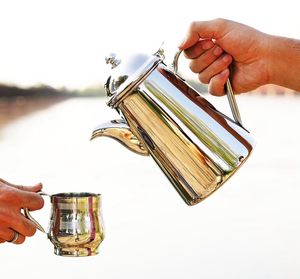 Bouilloire multi-usage en acier inoxydable pour faire bouillir de l'eau, du thé, du café, du lait, avec une poignée facile à saisir et un corps robuste - Product Image 5