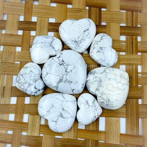 Cristal de Howlite Natural Chakralume, Corazón Grabado, Piedra Blanca Pulida para Sanación, Reiki, Meditación, Decoración Energética, Venta al Por Mayor - Product Image 2