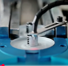 Machine d'injection de colle pour plaque de scellement automatique PLZJ-2A pour filtres à huile de camion Garantie disponible - Product Image 3