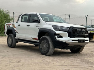 NOUVEAU 2026 TOYO TA HILUX GR SPORT SUV MANUEL TRN DOUBLE CABINE 4 PORTES MOTEUR DIESEL 4.1-6L TURBO PHARES LED GAUCHE Cuir Foncé - Product Image 2