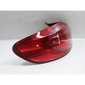 Luz Trasera Izquierda Usada CC 3C8945095 - Product Image 3