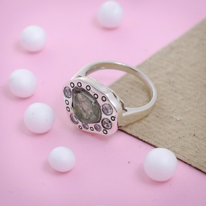 Bague Unisexe en Argent Sterling avec Aquamarine Naturelle Brute, Pierre de Naissance, Sertie en Bezel, Bijou Fait Main, Vente en Gros - Product Image 2