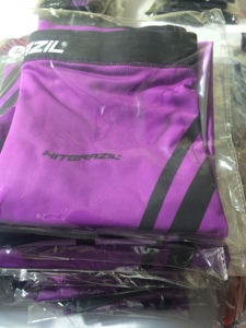 Leggings Deportivos para Mujer, Leggings de Entrenamiento de 25 Pulgadas - Pantalones de Yoga de Cintura Alta con Bolsillos, Color Morado Oscuro Suave como la Mantequilla - Product Image 2