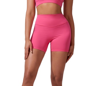 Ensemble de shorts pour femmes grande taille de haute qualité personnalisés, confortables, respirants, teints unis, shorts promotionnels - Product Image 6