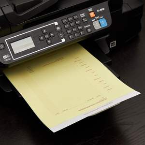 Papier continu autocopiant pour ordinateur, 9,5 x 11 pouces, 3 feuillets perforés, pour imprimante matricielle, blanc/jaune/rose - Product Image 1