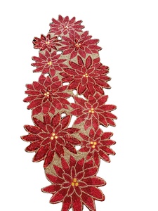 Caminos de Mesa Decorativos Bordados a Mano con Cuentas para Mesa Festiva, Camino de Mesa con Cuentas de Diseño Personalizado - Product Image 5