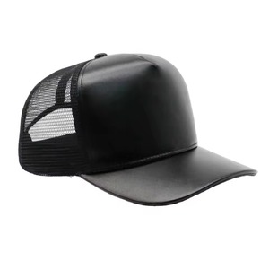 Casquette de sport en polyester verte colorée à 5 panneaux avec maille incurvée, logo brodé personnalisé, casquette de camionneur 2026 - Product Image 5