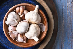 Ail frais biologique naturel à prix avantageux / Ail frais de nouvelle récolte en vrac maintenant disponible en stock à prix abordable - Product Image 6