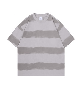 เสื้อยืดคอกลมแขนสั้นลายทางทรงโอเวอร์ไซส์ ผ้าฝ้าย 100% หนา 220 กรัม สำหรับผู้ชายและผู้หญิง สวมใส่สบายๆ - Product Image 4