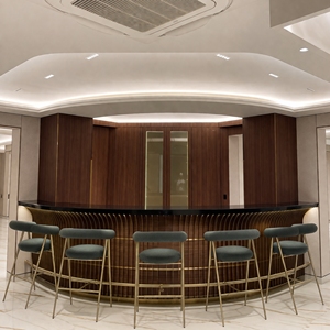 Aurum Arc Luxury Commercial Bar Set 2026 Modern LED Illuminated Counter Furniture Farmhouse Apartment Villa Eco-Friendly Durable - Product Image 3