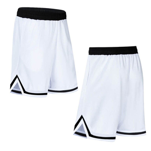 Shorts de basketball athlétiques légers, personnalisables avec logo d'équipe, vêtements de sport haute performance pour équipes - Product Image 4
