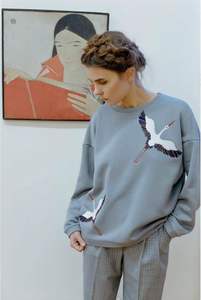 Proveedor Mayorista de Sudaderas Negras de Algodón con Bordado de Mariposas y Cuentas, Cuello Redondo, para Mujer, Estilo Casual, Otoño-Invierno - Product Image 5