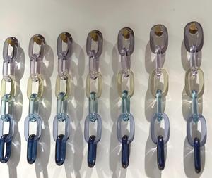 Cadena de Resina de Diseño Innovador, Eslabones de Resina Colgantes, Decoración de Pared, Arte en Resina Acrílica Moderno y Único al Precio Más Bajo - Product Image 2