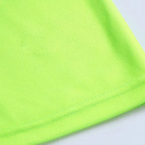 Uniformes Deportivos Personalizados de Secado Rápido, Tallas Grandes, Servicio OEM, Conjuntos de Ropa Deportiva de Fútbol en Jersey de Poliéster Liso Teñido, Fabricación en Pakistán - Product Image 4