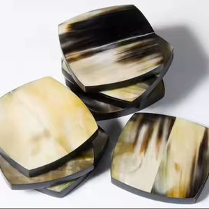 Sous-verres rustiques en corne de buffle, sets de table artisanaux durables pour la maison et les cafés - Product Image 1
