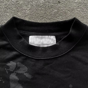 T-shirt court noir à manches courtes pour homme, imprimé crânes blancs, coupe classique, style urbain, col rond, en jersey tricoté 100% coton, anti-rétrécissement - Product Image 2