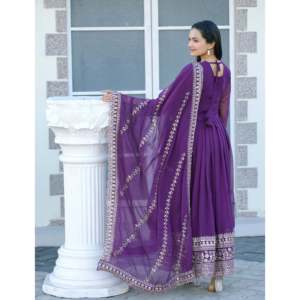 Vestido de noche bordado de diseñador con trabajo de secuencia de codificación único - Product Image 6