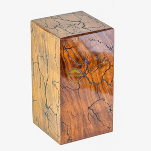 Urnes artisanales à motifs ondulés simples et urne funéraire en bois naturel, boîte à cendres, souvenir funéraire artistique par AYAANS - Product Image 2