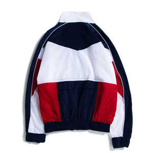 เสื้อแจ็คเก็ตผู้ชายกันลม สีกรมท่า แดง ขาว แบบ Color Block สไตล์เรโทร คอตั้ง ซิปเต็มตัว เสื้อกันลมสำหรับเล่นกีฬา - Product Image 5
