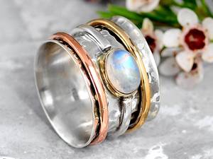 Bague tournante unisexe en argent sterling 925 avec pierre de lune arc-en-ciel naturelle, sertie clos, large, faite à la main, style bohème, anti-anxiété, pour la méditation - Product Image 5