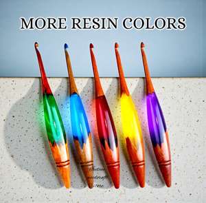 Herramientas de ganchillo de madera disponibles para B2B, artículos de tejido con hilo, herramientas de punto. Juego de 13 agujas de ganchillo de resina bellamente elaboradas - Product Image 5