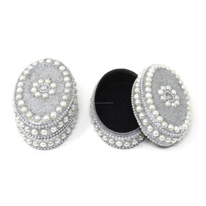 Boîte à bijoux ovale perlée de style rétro avec perles blanches, pour la décoration de table et le rangement de bibelots, boîte cadeau de retour - Product Image 3