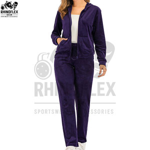 Ensemble de survêtement en velours pour femme avec strass personnalisés OEM, comprenant un sweat à capuche court et un pantalon évasé, ensemble de jogging deux pièces pour femme, tenue décontractée - Product Image 6