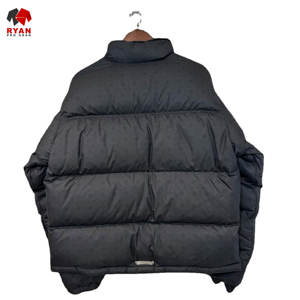 เสื้อแจ็คเก็ตพัฟเฟอร์แบบสั่งทำสำหรับผู้ชาย พร้อมโลโก้สั่งทำ ซิปปิดผนึก ระบายอากาศได้ดีและสวมใส่สบาย - Product Image 2