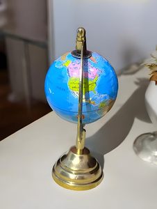 Globe terrestre doré avec support métallique, globe décoratif de luxe pour la maison, le bureau, la table d'étude, les enfants, les étudiants et comme cadeau - Product Image 3