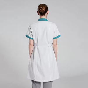 Blouse d'infirmière blanche tissée avec bordure turquoise, blouse médicale pour femmes, manches courtes, 3 poches, fermeture à boutons-pression - Product Image 4