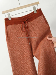 Top Trending Nuevo diseño Elegante Ligero Conjunto de 2 piezas 100% Algodón Chándales casuales Personalizar Trajes de sudor transpirables - Product Image 3