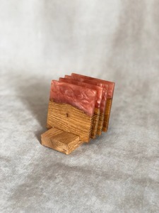 Juego de Posavasos Clásicos de Resina y Madera Ligera con Color Personalizado, Diseño Artístico Antideslizante Hecho a Mano y Ecológico para Cafeterías - Product Image 2