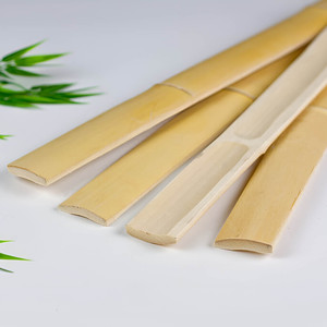 Fournisseur vietnamien de lattes de bambou pour la fabrication de toitures et d'artisanat, prix compétitif, matériaux de bambou fendu. - Product Image 2