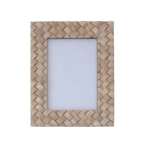 High Quality Exporters Resin Decorative Picture <b>Frame</b> Handmade Customised Wall and Table Decoration <b>Photo</b> <b>Frame</b> Indian Aceents - Product Image 1