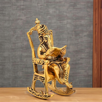 Sculpture artisanale en métal de Dieu Ganesh lisant Ramayana Style Art déco idole Murti pour décor de bureau à domicile Diwali Occasion cadeau