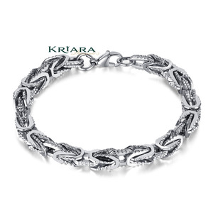 Pulsera de Cadena para Hombre, en Plata 925 con Baño de Rodio Negro, con Diamantes Cultivados en Laboratorio, Estilo Punk, para Uso Diario - Product Image 1