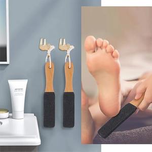 Râpe à pieds en bois de hêtre, pour éliminer les peaux mortes et les callosités - Product Image 2