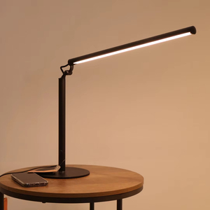 Lámpara de Mesa LED Moderna, Simple y Portátil, con Intensidad Regulable, para Hogar y Oficina, Marca Lumetal - Product Image 1