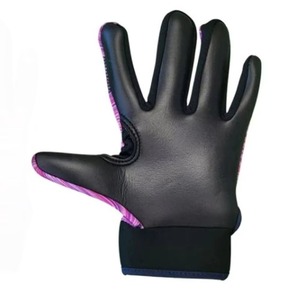 Guantes Gaélicos GAA 2026 Personalizados para Fútbol Americano, Alta Visibilidad, Spandex, Agarre de Látex Alemán Super Adherente, Transpirables - Product Image 3