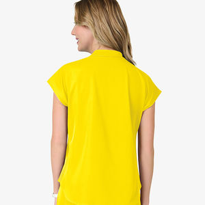 Blusas Médicas Unisex de Corte Ajustado con Diseño de Cuello y Logotipo Personalizado, Tejido de Punto 72% Poliéster, Venta al por Mayor OEM, Detección de Agujas - Product Image 3