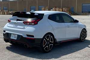 Buena oferta: Veloster N 2020, transmisión manual de 6 velocidades, 275 hp, motor turbo de 4 cilindros - Product Image 4