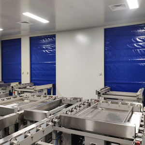 Les portes <span class=keywords><strong>de</strong></span> chambre froide isolées en <span class=keywords><strong>PVC</strong></span> sont utilisées dans les usines alimentaires comme portes à grande vitesse. - Product Image 3