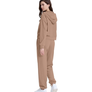 Conjunto Deportivo con Capucha para Mujer, Color Sólido, Tejido Acanalado, Sudadera de Manga Larga, Pantalones Casuales de Corte Holgado, Ropa de Otoño, Zapatillas Blancas - Product Image 2