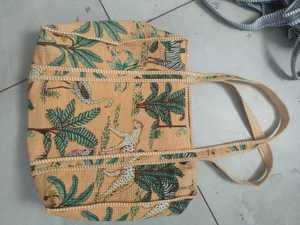 Handmade Promotional Kantha Quilted Bags Cotton Tote Vintage Patchwork Messenger Bag Sustainable Boho Shoulder Handbags - Product Image 2