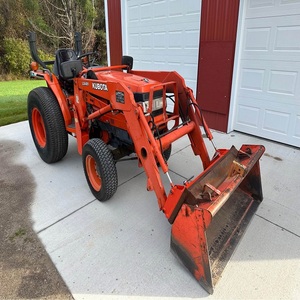 Venta al por Mayor de Tractores Kubota L3010, Equipo Agrícola Compacto 4x4 de Alta Eficiencia, Precio de Fábrica, Duradero y de la Mejor Calidad - Product Image 5