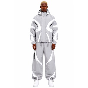 Conjunto Deportivo Gris para Hombre con Capucha, Sudadera y Pantalones con Estampado Geométrico, Ropa Deportiva Cortavientos para Otoño, Corte Holgado - Product Image 1