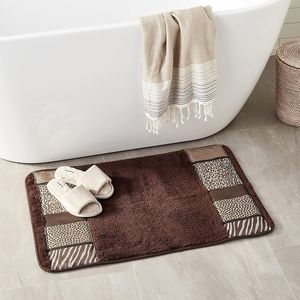 Tappetino da Bagno Classico di Lusso con Stampa Leopardo, Ghepardo e Zebra, Design Contemporaneo con Animali, Tappeto Doccia Elegante e Unico per Bagni di Lusso - Product Image 3