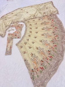 Conjunto de Lehenga Choli Dupatta Elegante con Estampado Digital, Diseño Floral de Aves y Ciervos, Mezcla de Seda, Traje de Fiesta de Boda para Mujer - Product Image 2